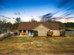 756 Elmwood Dr, Woodway, TX 76712
