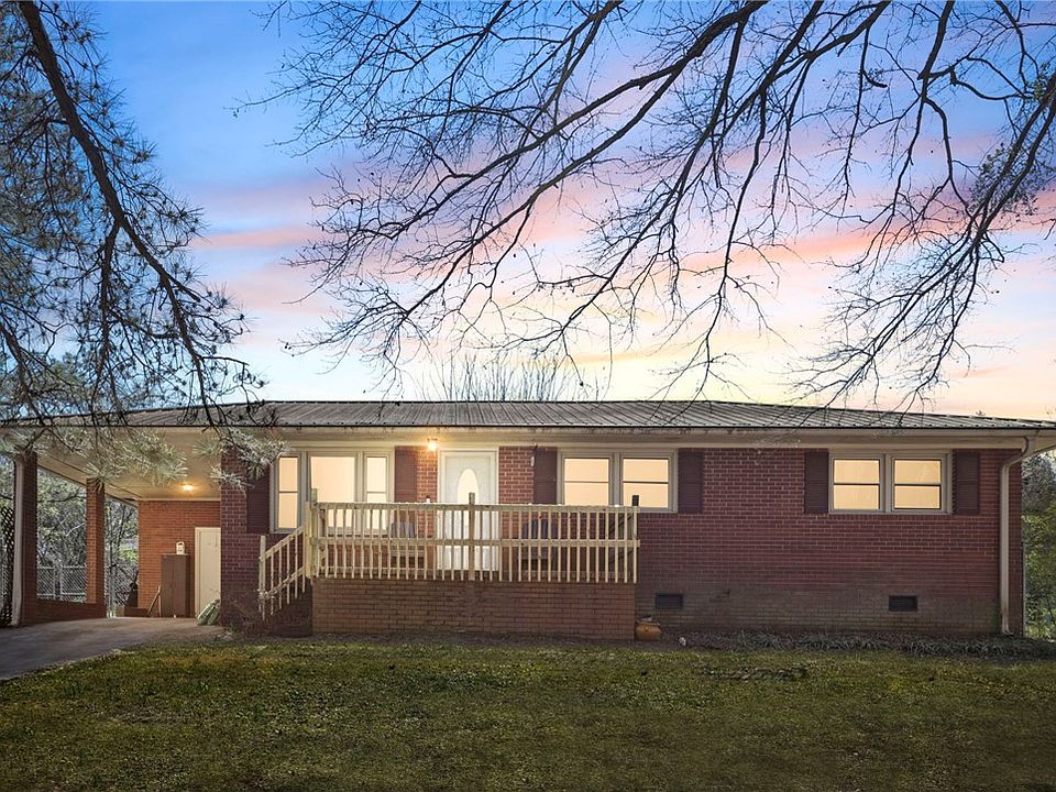 1st image of 108 Poplar Ln