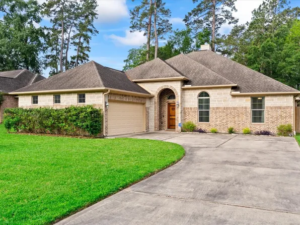 754 Forest Lane Dr, Conroe, TX 77302