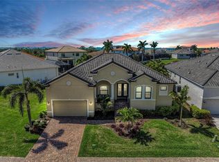 6224 Signature Pointe Ln, Bradenton, FL 34210