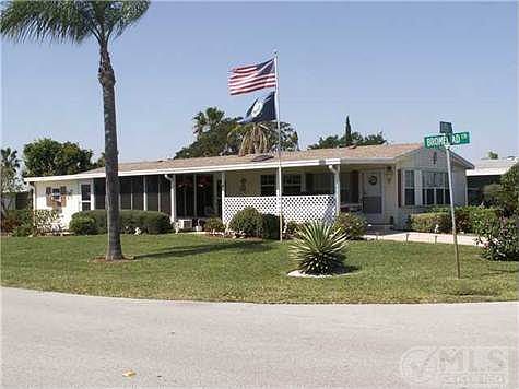 2nd image of 8499 Filifera Ct