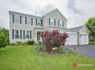 609 Ryan Way, Crystal Lake, IL 60012