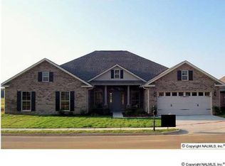 2525 Oxmoor Blvd, Huntsville, AL 35803