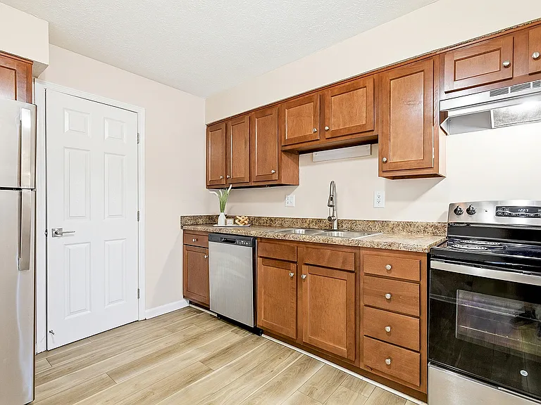 Roost - Kitchen