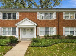 307 Linden Ave, Wilmette, IL 60091