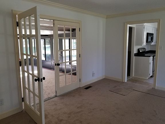 living room to glassroom