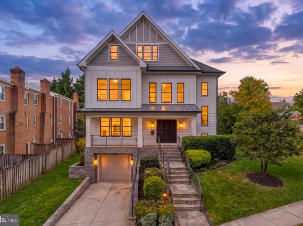 1034 N Cleveland St, Arlington, VA 22201