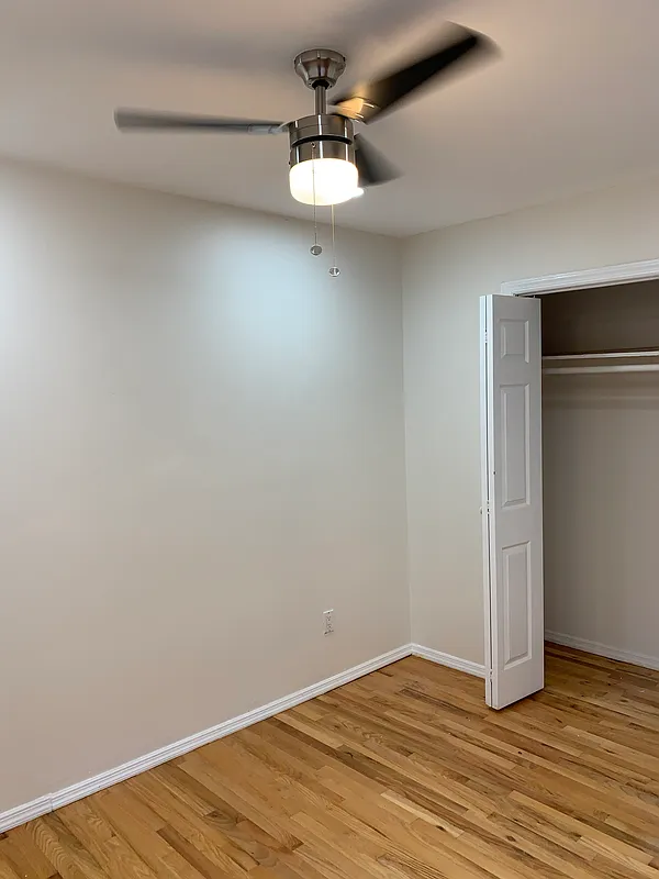 floor plan 16
