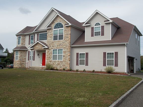 2nd image of 26 Monticello Dr