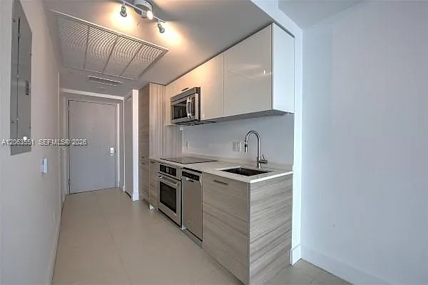 Brickellhouse Condo — Photo 2