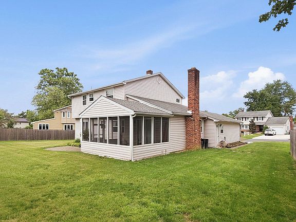 3rd image of 36 Regent Rd