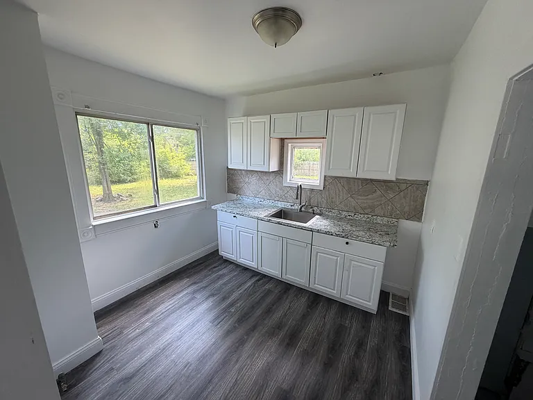 11578 Whithorn St — Photo 6