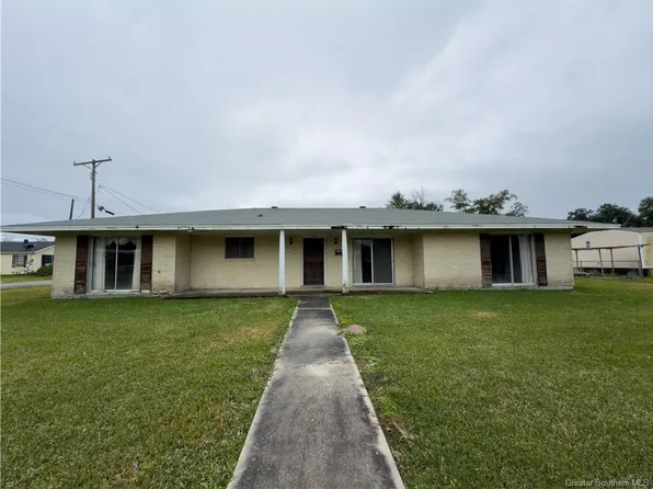 409 W Lyons St, Sulphur, LA 70663