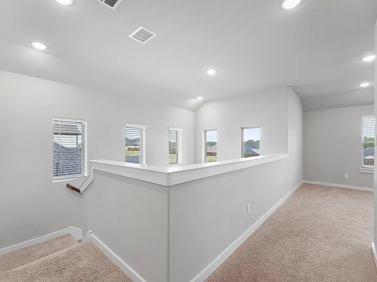 124 Mandarin St — Photo 14