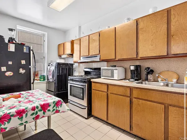 105 East 116th Street image 5 of 7