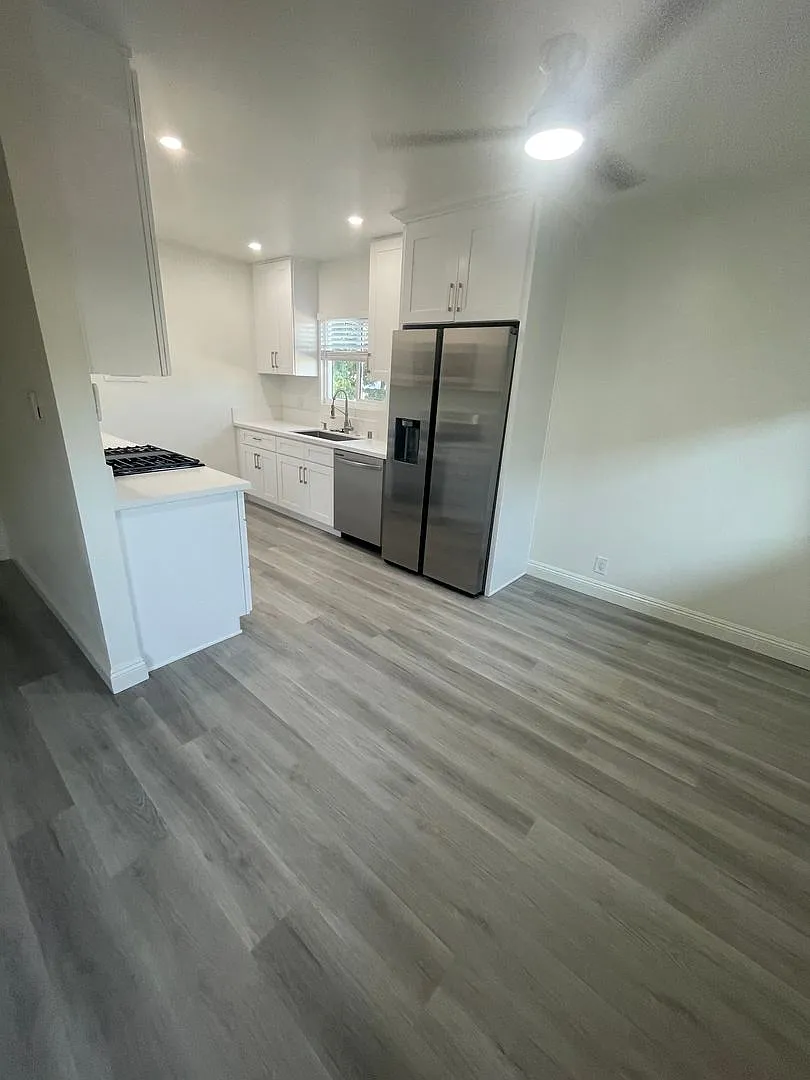 The Shade Tree Apartments — Photo 4