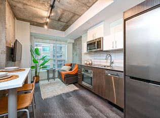 256 Rideau St #1303, Ottawa, ON K1N 0G1
