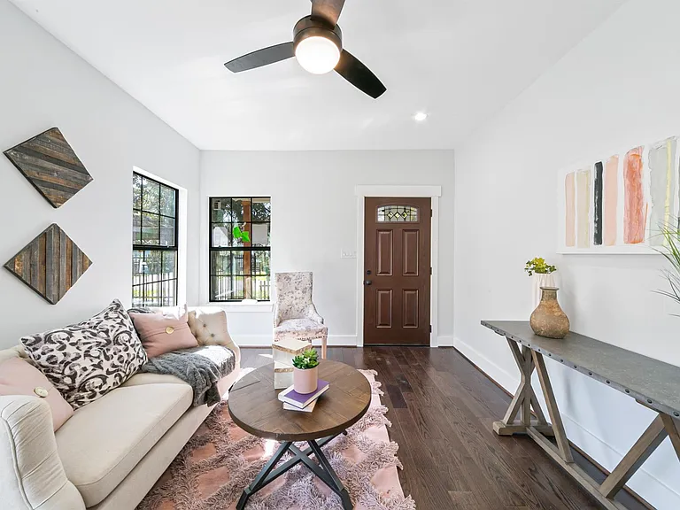 815 Wilkes St — Photo 11