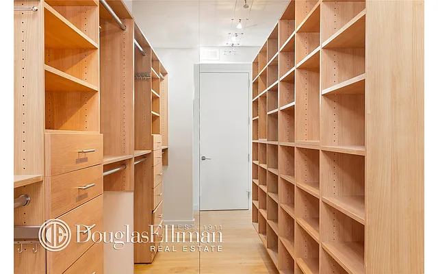Sold by Douglas Elliman | media 15