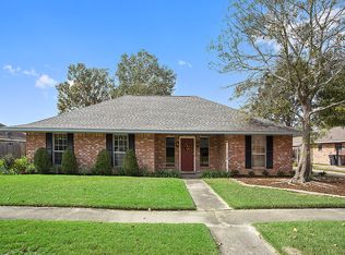 1616 Munal Dr, Baton Rouge, LA 70816