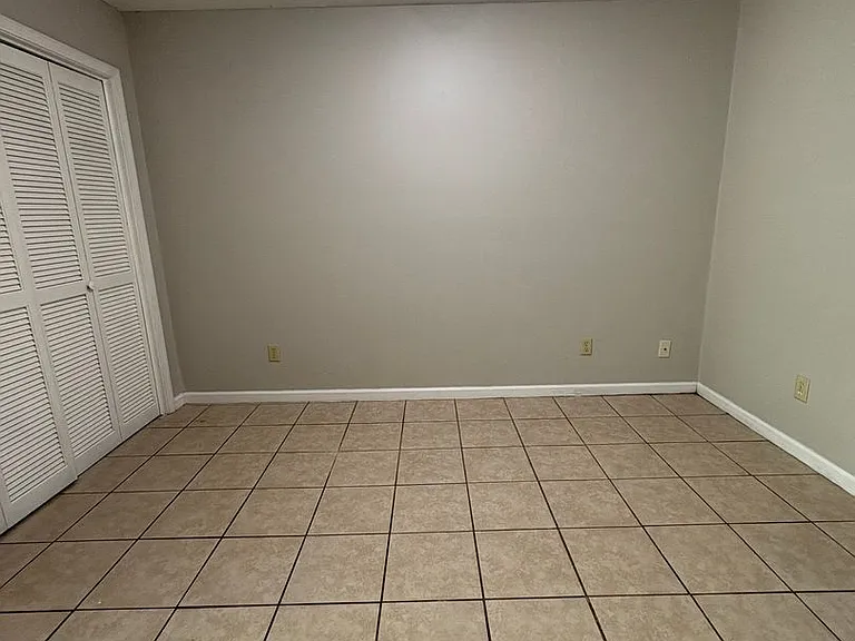 224 Edith Way — Photo 12