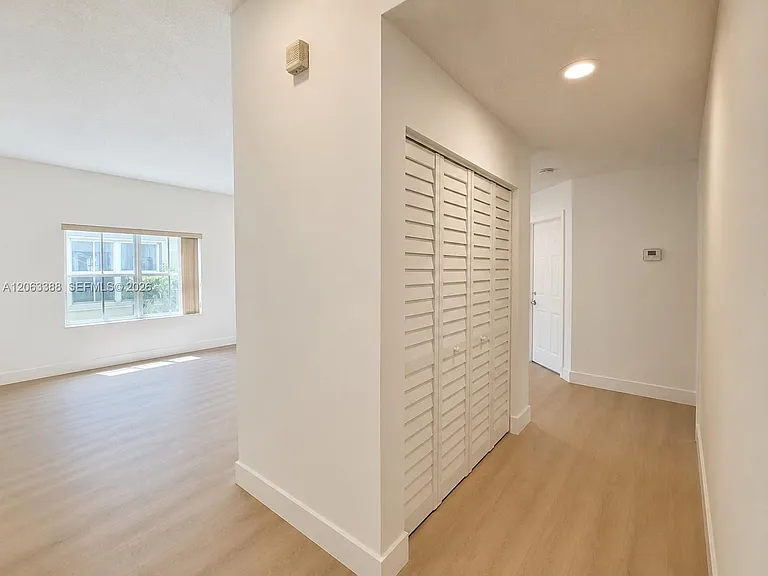 837 Tanglewood Cir — Photo 26