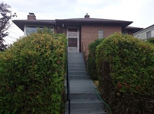 361 N 78th St, Seattle, WA 98103