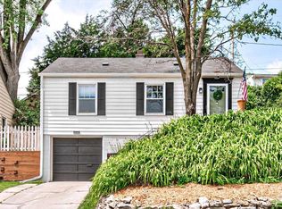 1328 S 52nd Ave, Omaha, NE 68106