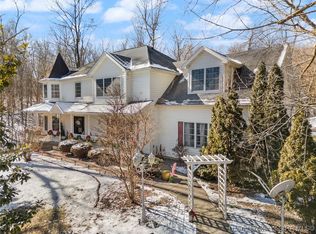 3760 Rockwood Dr, Floyds Knobs, IN 47119