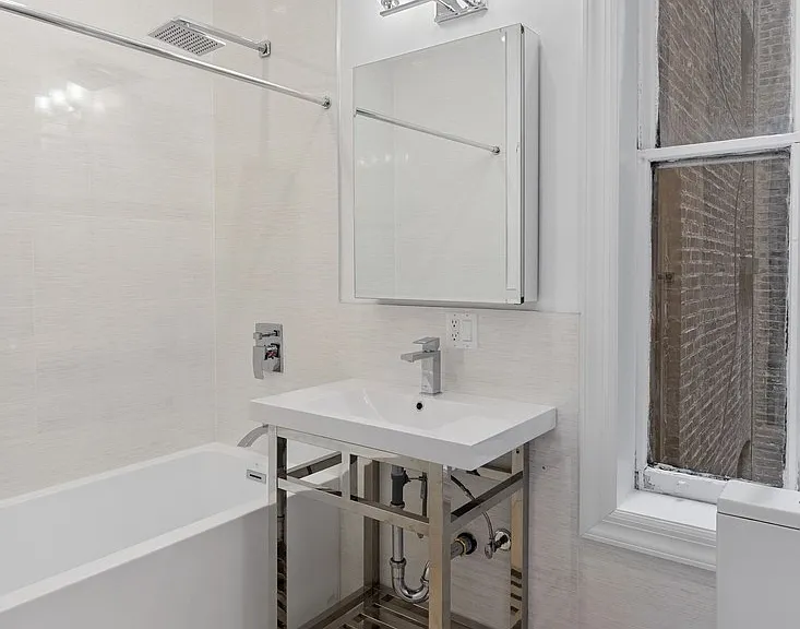 11 Carmine St #2A — Photo 6
