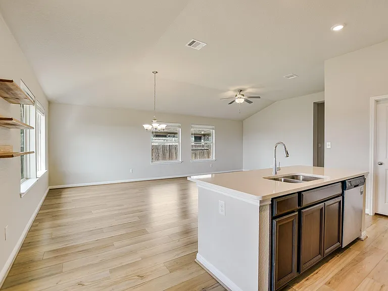 309 Chickasaw Ln — Photo 12