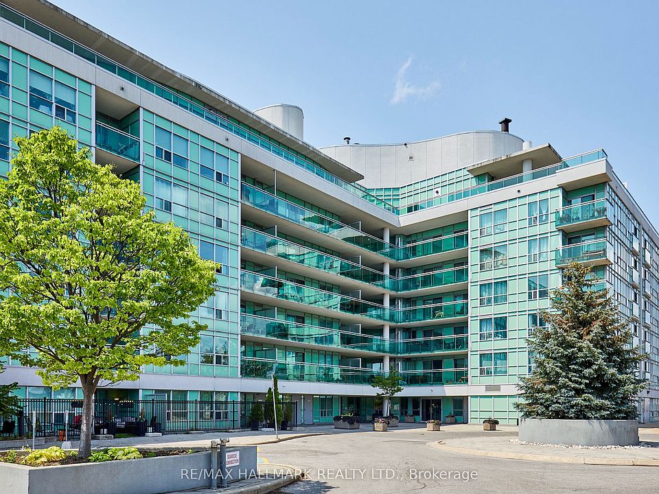 1st image of 60 Fairfax Cres #Penthouse 702