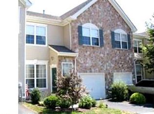 105 Stirrup Cir, West Chester, PA 19382