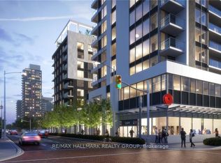340 Queen St #706, Ottawa, ON K1R0G1