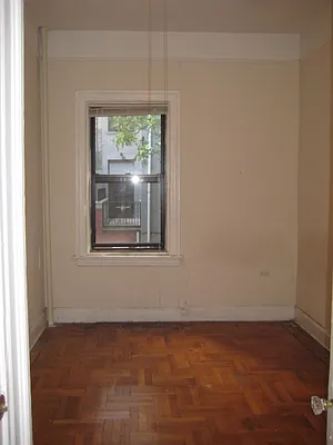 Rented by Magnone Real Estate | media 32