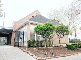 430 Leslie Ln, New Orleans, LA 70124