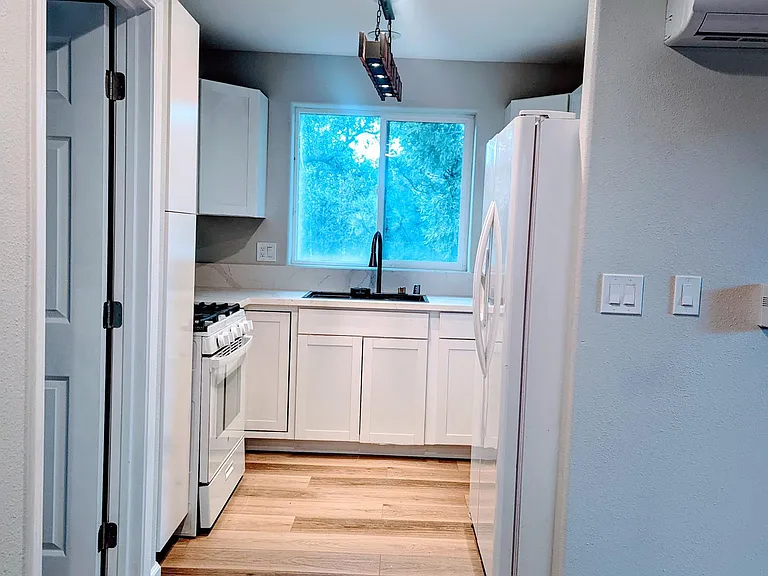 134 Pine Ridge Rd — Photo 9