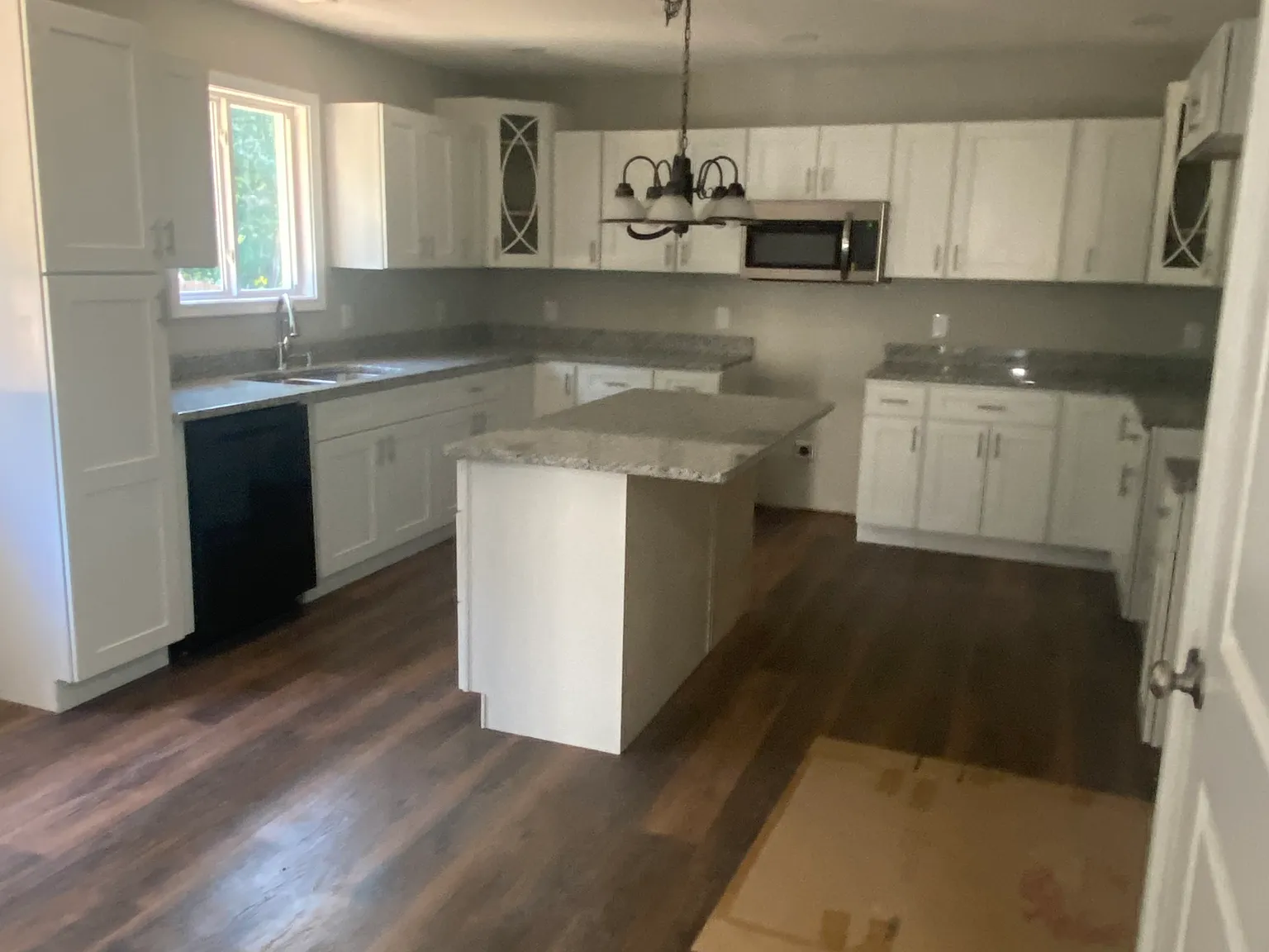 2257 Murphys Chapel Dr — Photo 4