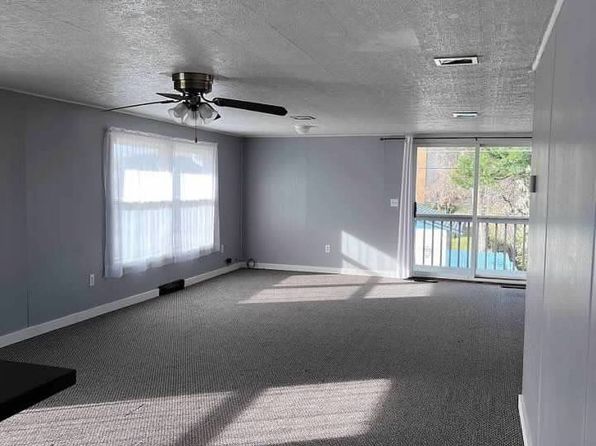 (undisclosed Address)