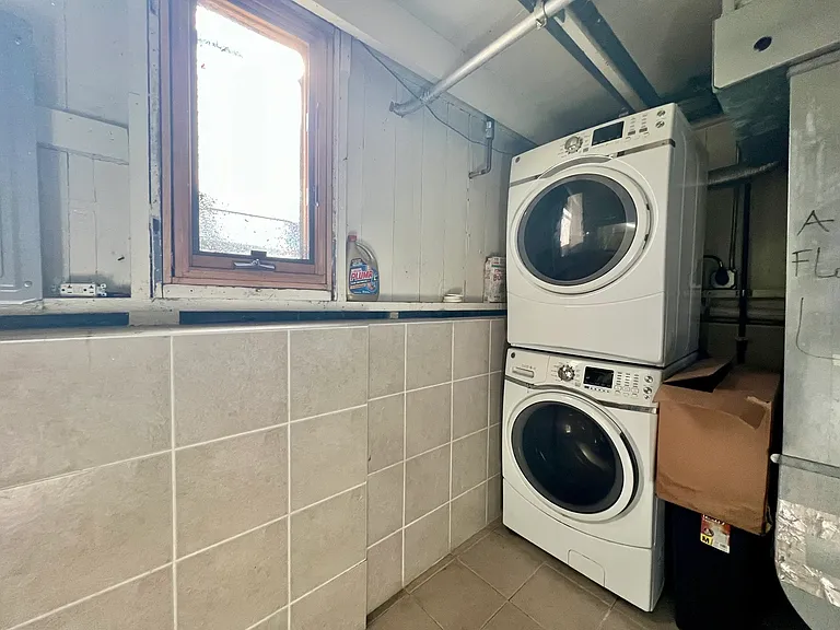 2915 N Lawndale Ave #0 — Photo 10