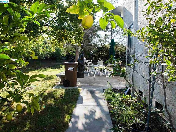 4th image of 2820 Pistachio Ct