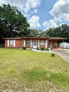 705 Baker St, Pensacola, FL, 32505