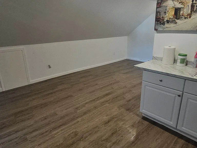 1320-1322 Elmwood Ave #3A — Photo 7