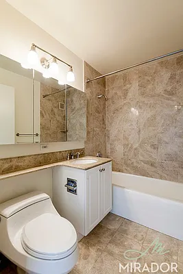 Rented by Mirador Real Estate | media 22