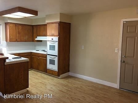 4th image of 5709 Bretmoor Dr