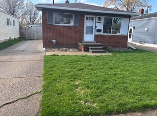 7068 Paige Ave, Warren, MI 48091