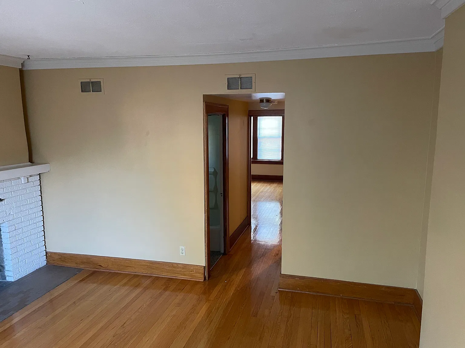 1 bed, 750 sqft, $975 — Photo 4