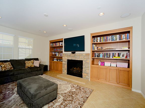 2nd image of 12491 Olive Ln