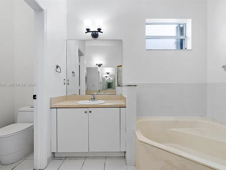 2630 Dunwoodie Pl — Photo 1