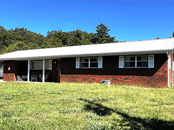 222 Meadowbrook Rd, Ashland, KY 41102